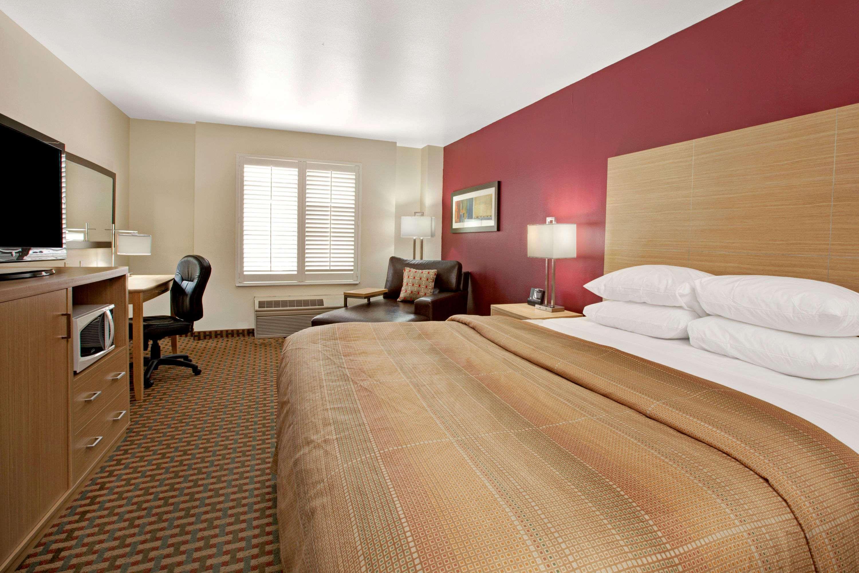 Ramada Limited And Suites San Francisco Airport South San Francisco Exterior foto
