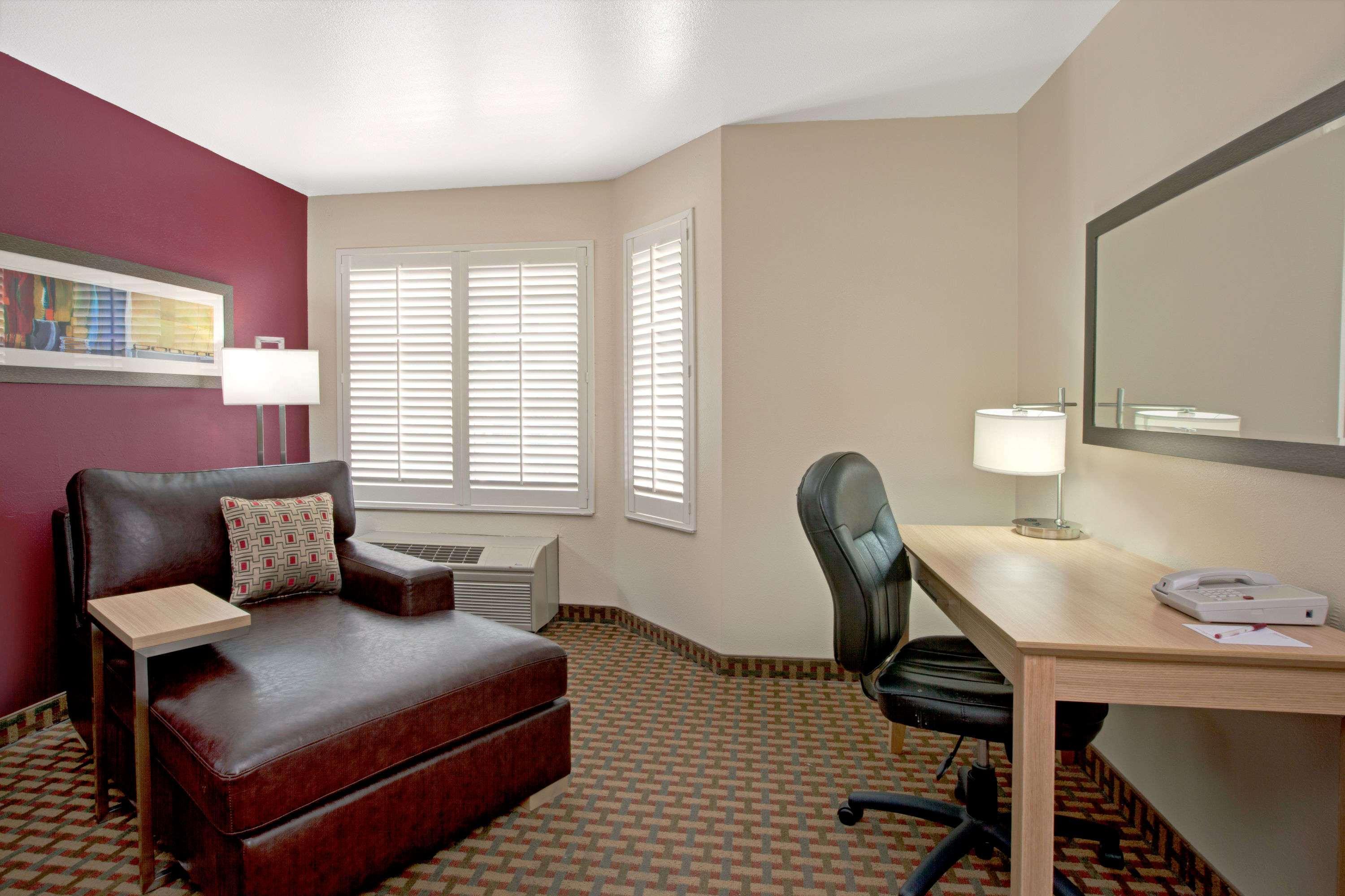 Ramada Limited And Suites San Francisco Airport South San Francisco Exterior foto